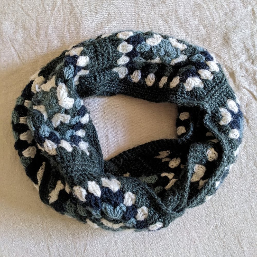 Krochet Kids Infinity Beatrice Scarf in Spruce